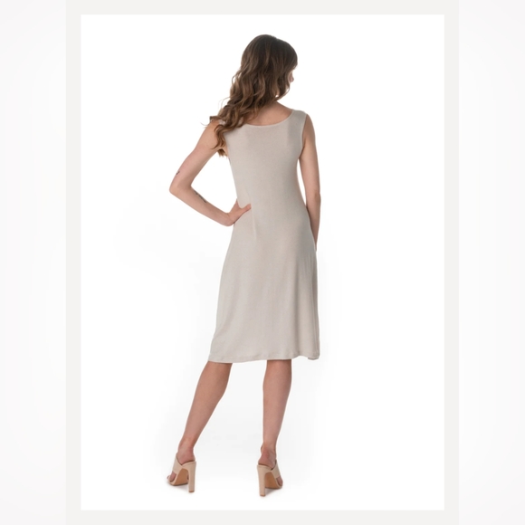 Lux Back2Front Tank Dress, Cream Reversible Canadian Summer Wedding mid-length - Picture 7 of 13
